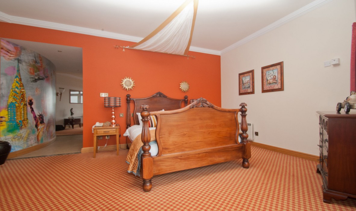 Little Haven Hotel 32/100