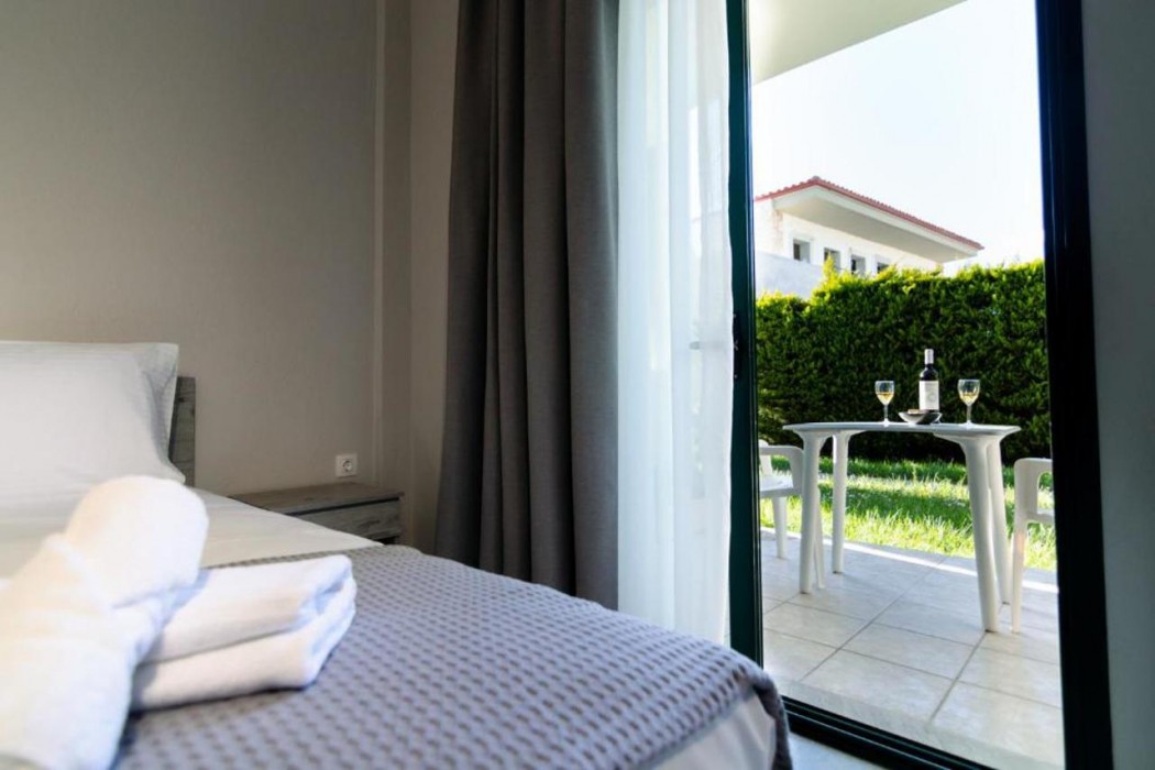 Samel Hotel 18/84