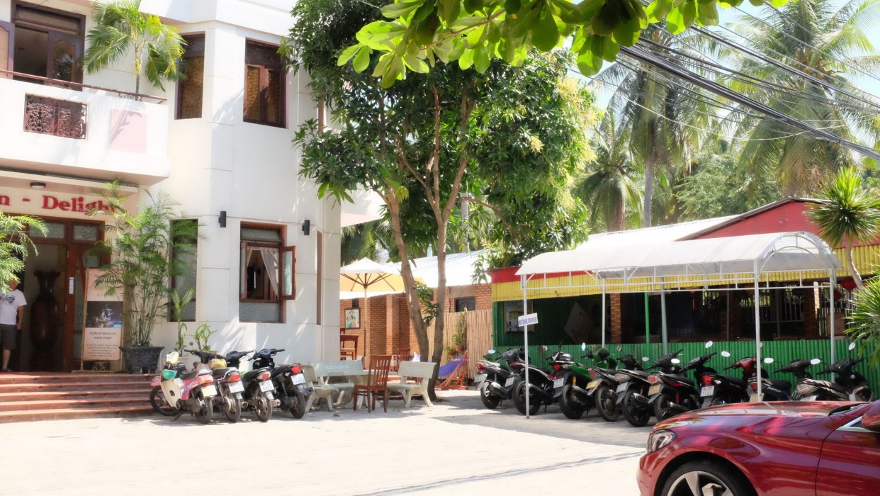 Delight Hotel 50/91