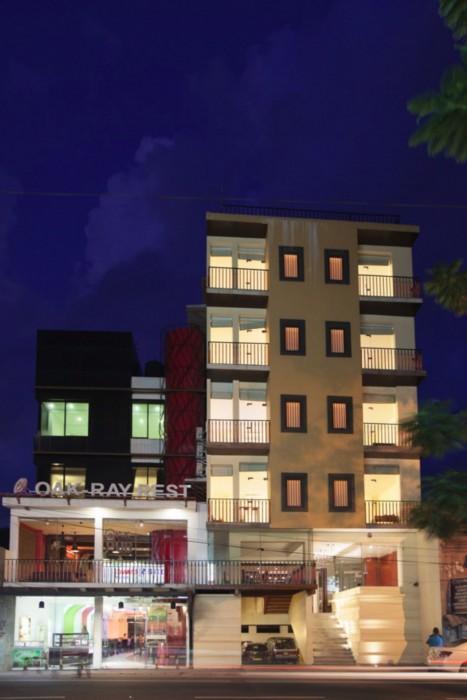 Oak Ray City Hotel 43/82
