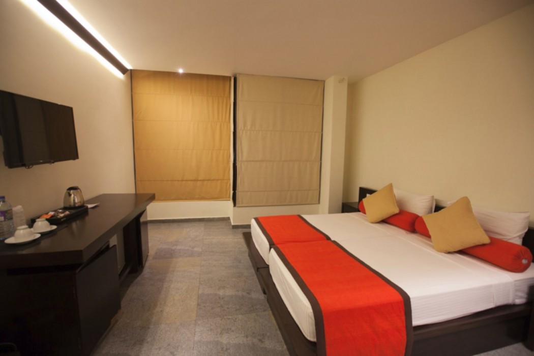 Oak Ray City Hotel 32/82