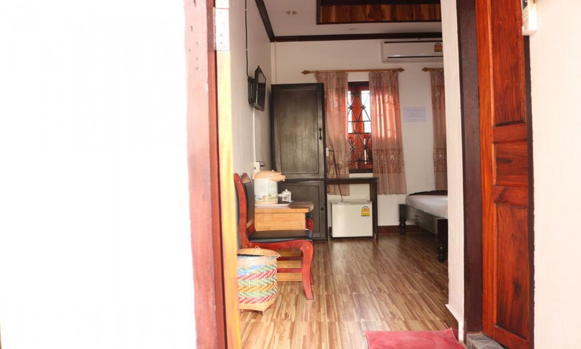 Singharat Guest House 32/51