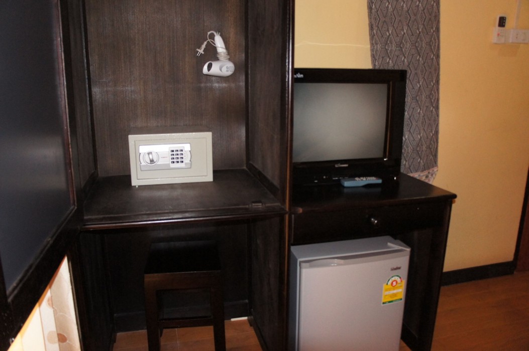Singharat Guest House 15/51