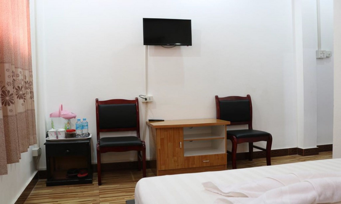 Singharat Guest House 43/51