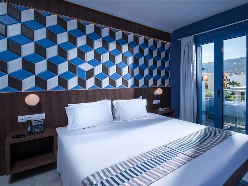 Compass Stalis Beach Hotel 9/41