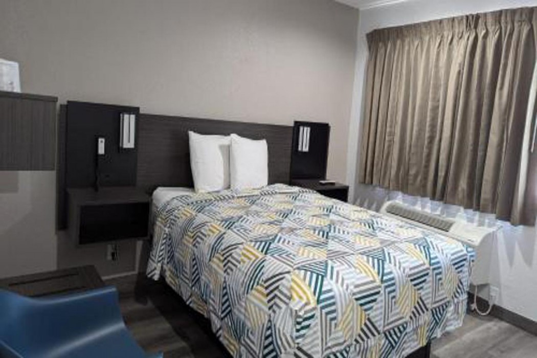 Motel6 Victoria, TX 17/52