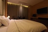 Business Design Hotel LUV 47/98