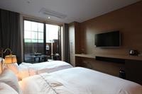 Business Design Hotel LUV 71/98