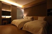 Business Design Hotel LUV 48/98