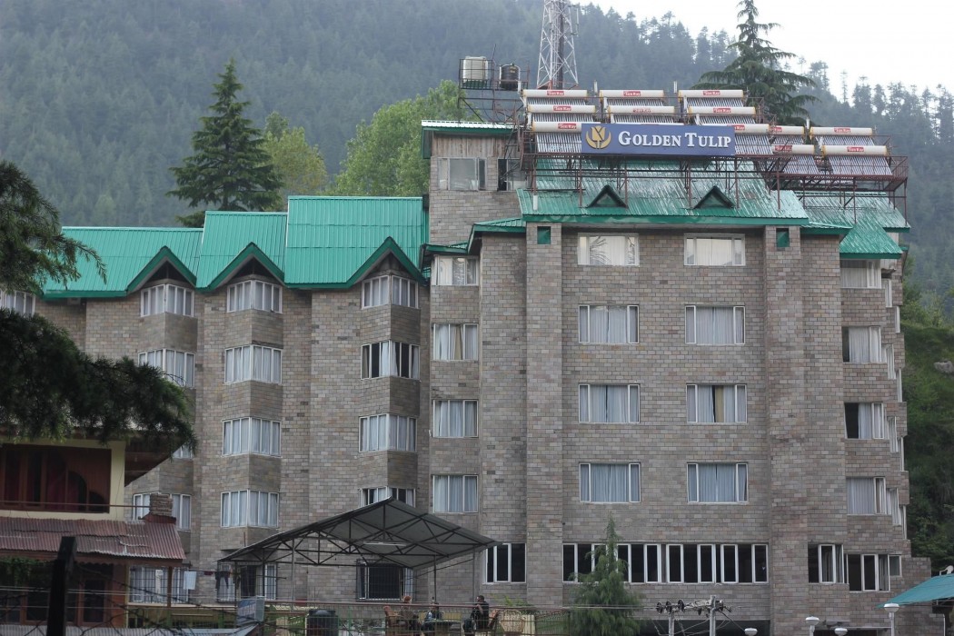 Golden Tulip Manali 36/92