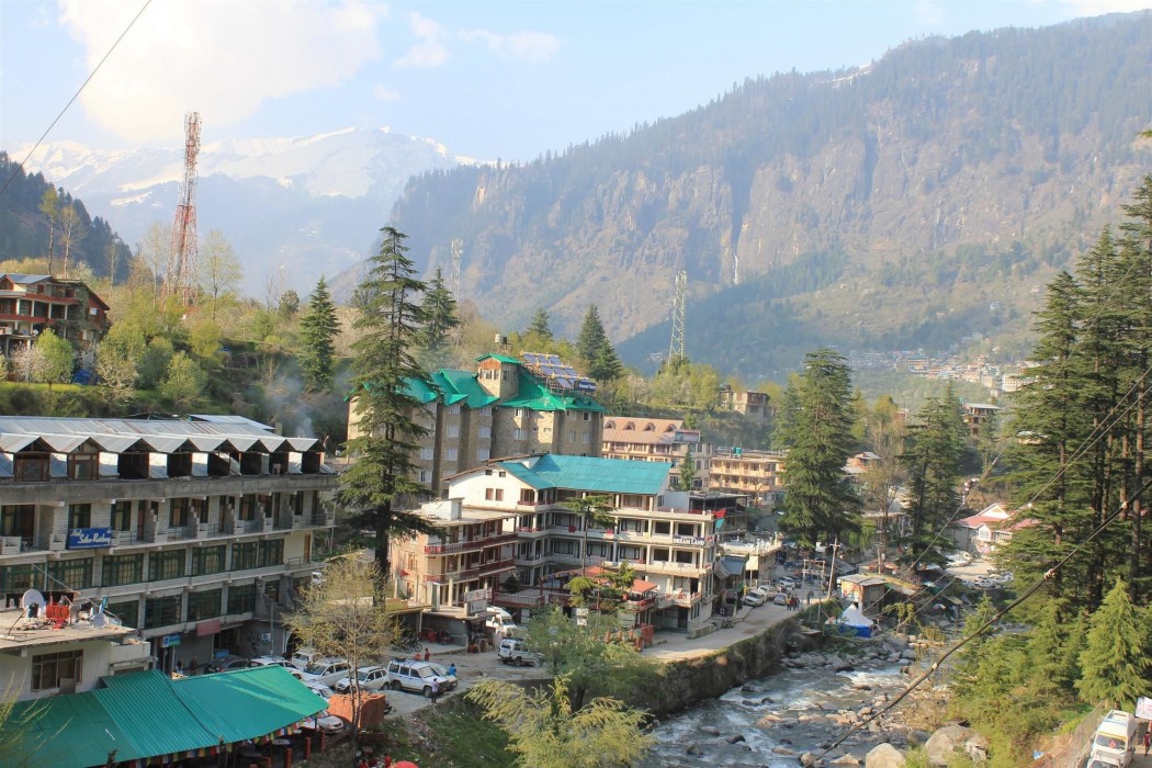 Golden Tulip Manali 58/92