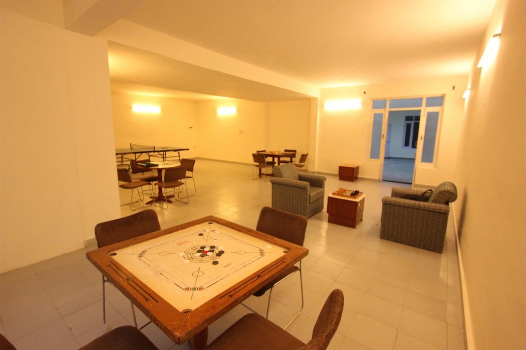 Golden Tulip Manali 38/92