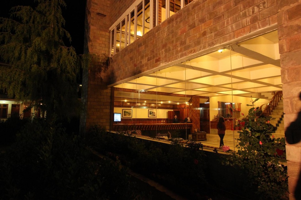 Golden Tulip Manali 41/92