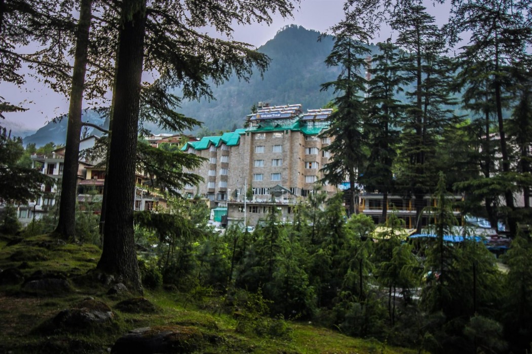 Golden Tulip Manali 59/92