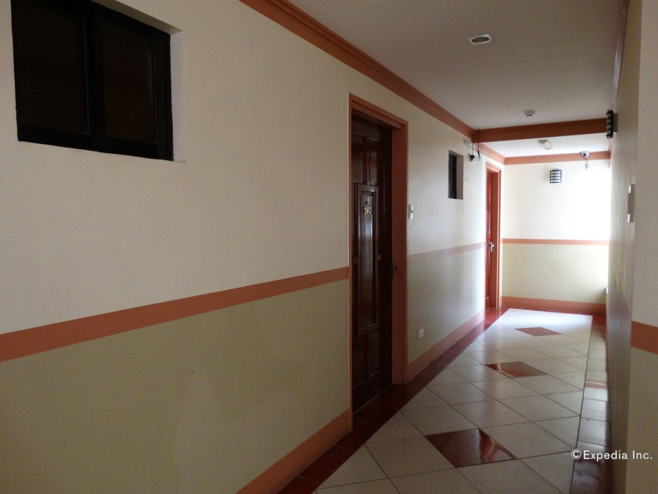 Imperial Ridge Pension House 30/60