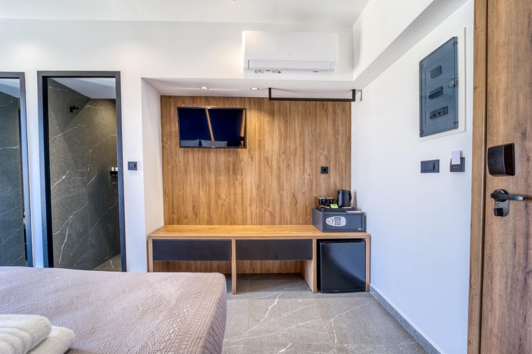 Island Seaside Hotel - Adults Only 5/41