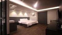 Gain Hotel 30/64
