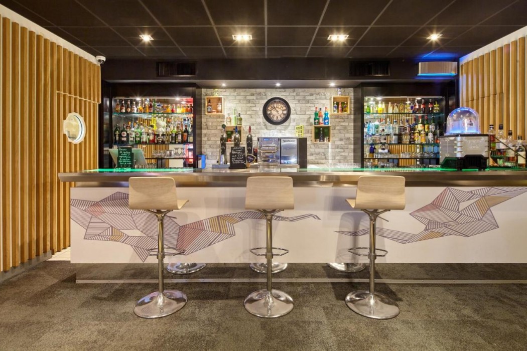 Lobby at B&B Hotel Cergy Port 4 Stars, CERGY