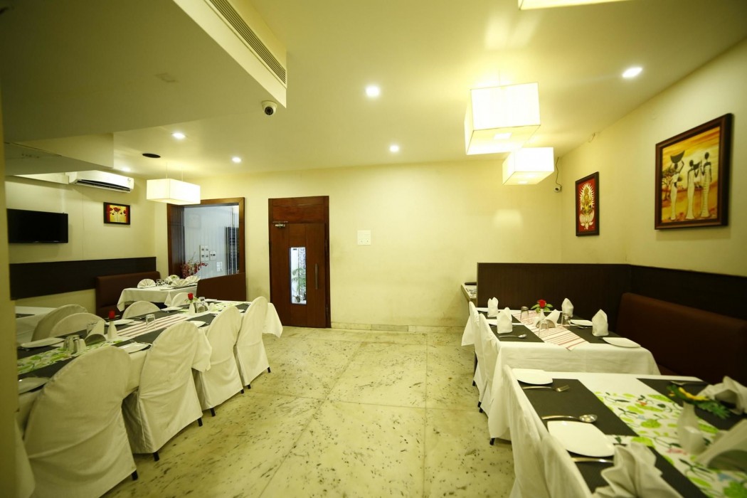 OYO Rooms off Aurobindo Ashram 38/65