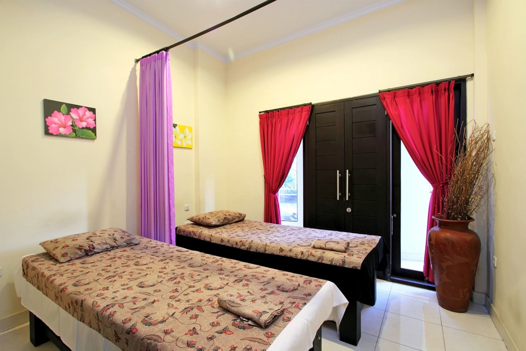 Ramantika Bali House 20/61