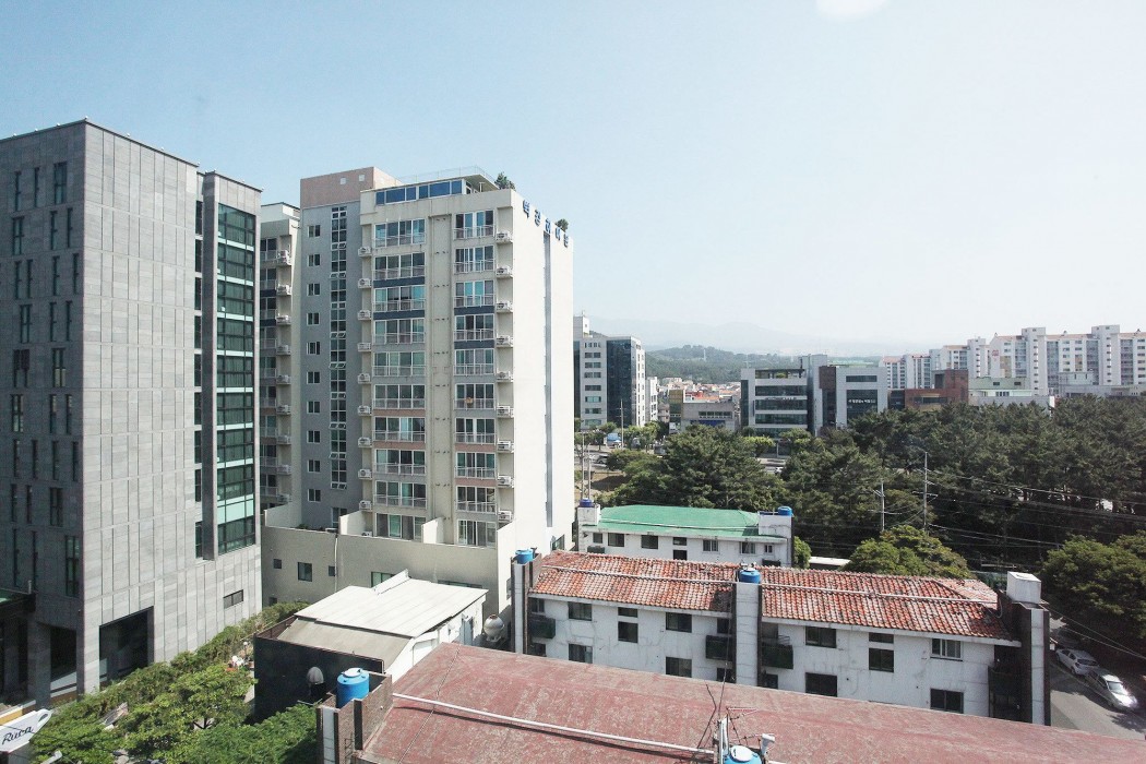 Noblesse Hotel 80/100