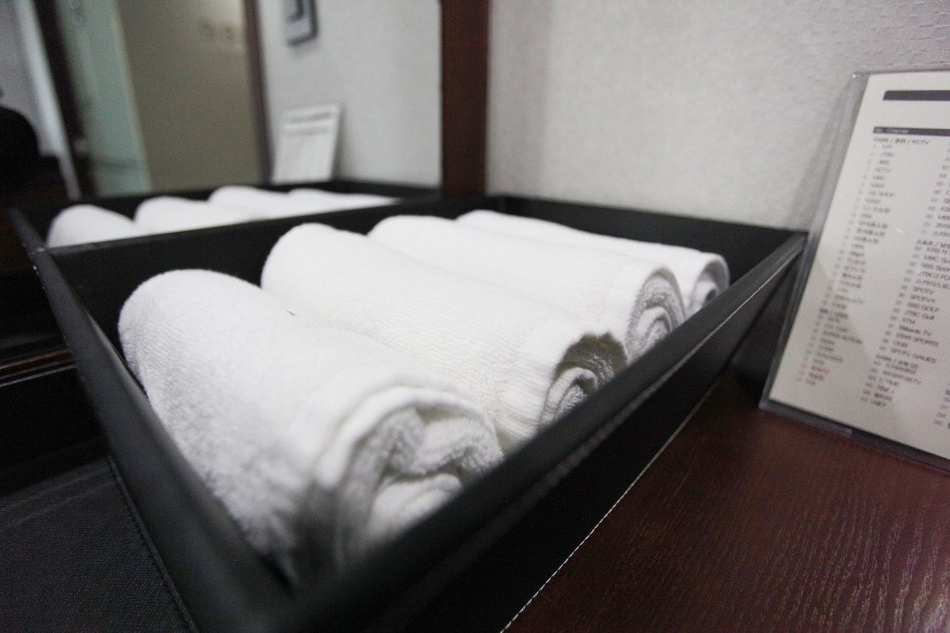 Noblesse Hotel 51/100