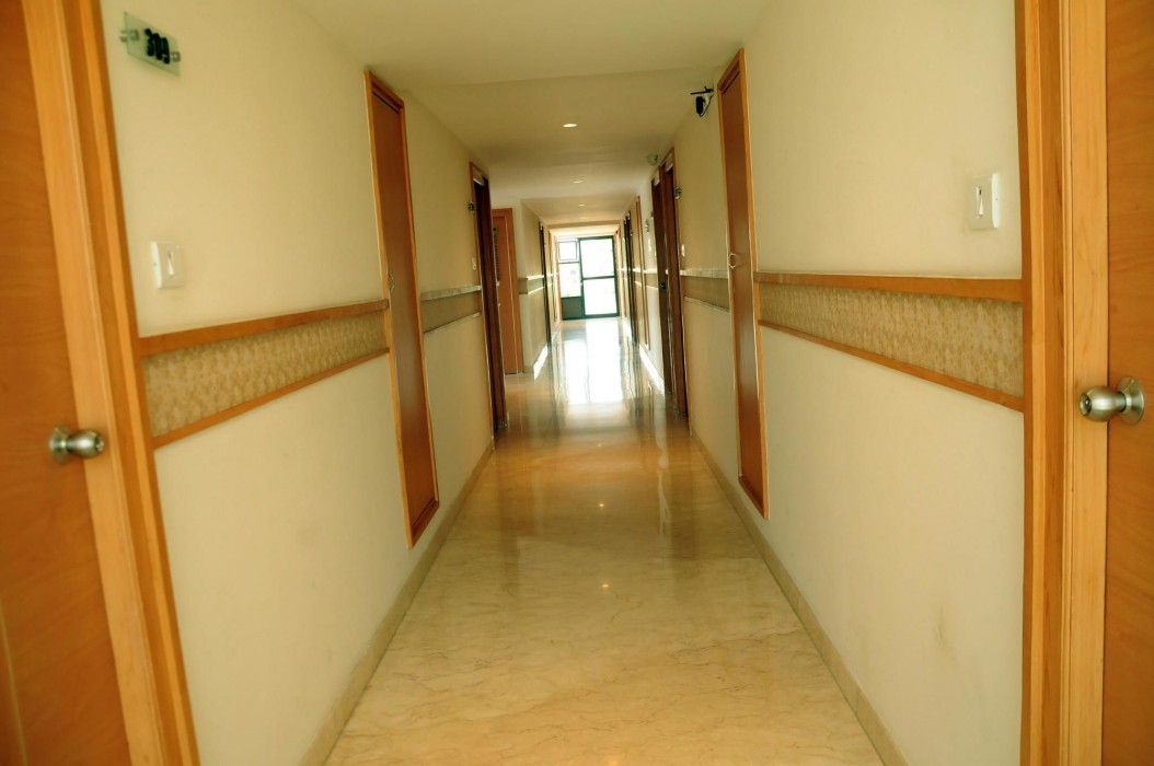OYO Rooms Cross Cut Road Gokhale Street 24/34