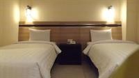HOTEL PURI INDAH & CONVENTION 58/99