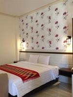 HOTEL PURI INDAH & CONVENTION 43/99