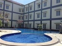 HOTEL PURI INDAH & CONVENTION 44/99