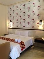HOTEL PURI INDAH & CONVENTION 29/99