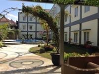 HOTEL PURI INDAH & CONVENTION 39/99