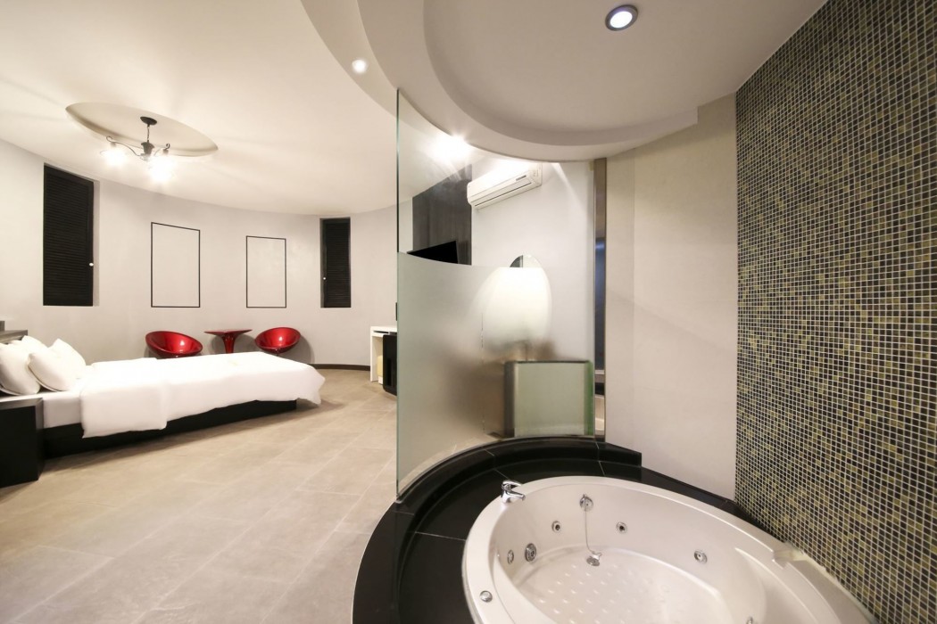 Hotel Picasso 36/77