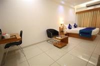 OYO Premium Gandhi Ashram Road II 30/32