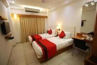 OYO Premium Gandhi Ashram Road II 29/32