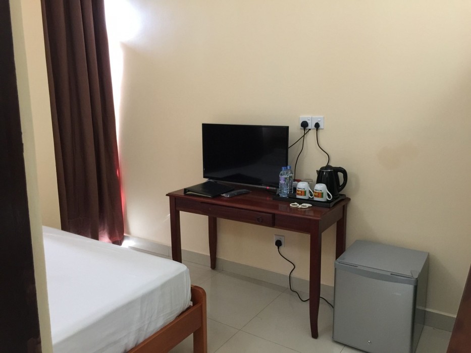 Lafala Hotel and Service Apartment, Dehiwala-Mount Lavinia 75/100