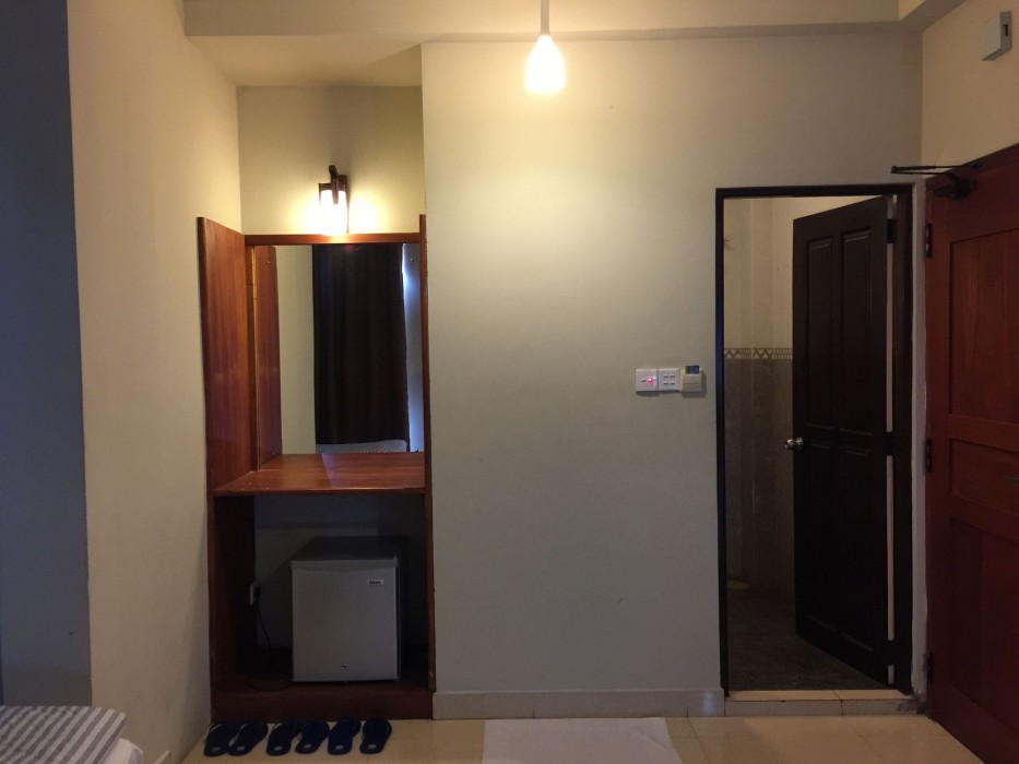 Lafala Hotel and Service Apartment, Dehiwala-Mount Lavinia 43/100