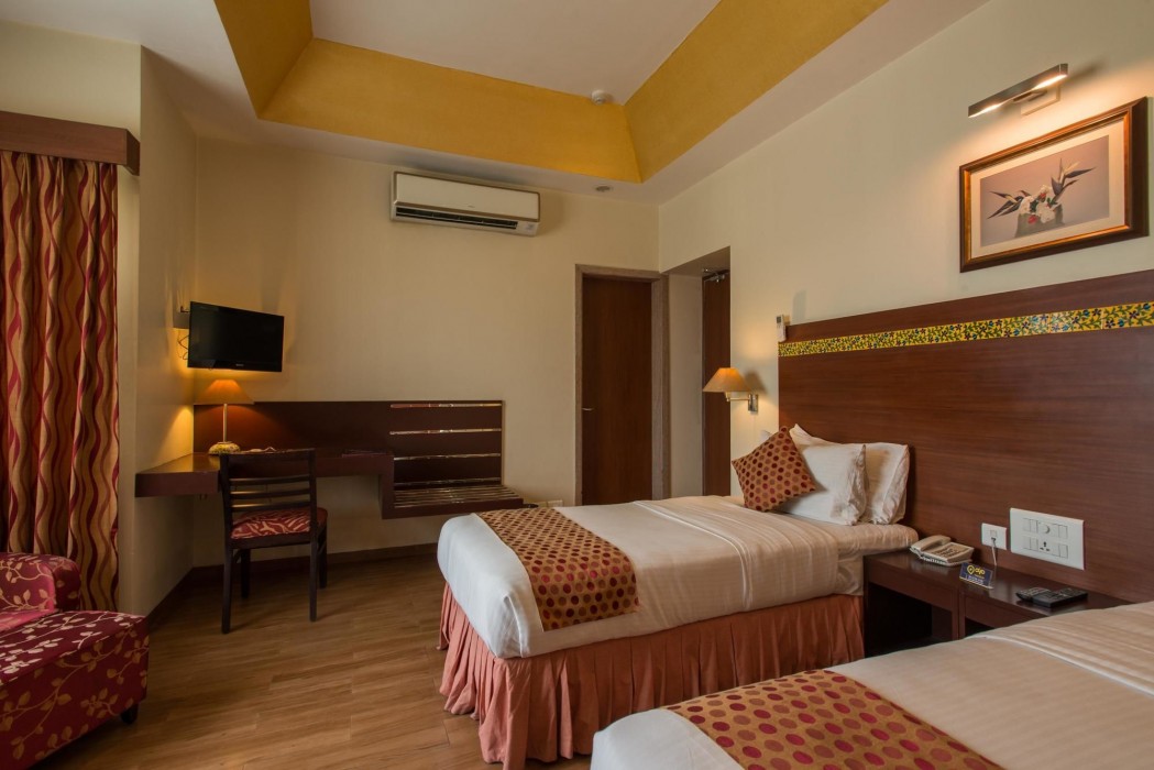 OYO Premium Vaishali Nagar 15/41