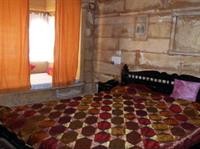 Vista Rooms at Patwa Haveli Road photo2