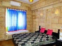 Vista Rooms at Patwa Haveli Road photo5