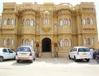 Vista Rooms at Patwa Haveli Road 33/63