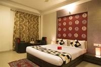 OYO Rooms Bani Park Bhrigu Marg 37/54