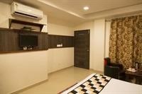 OYO Rooms Bani Park Bhrigu Marg 35/54