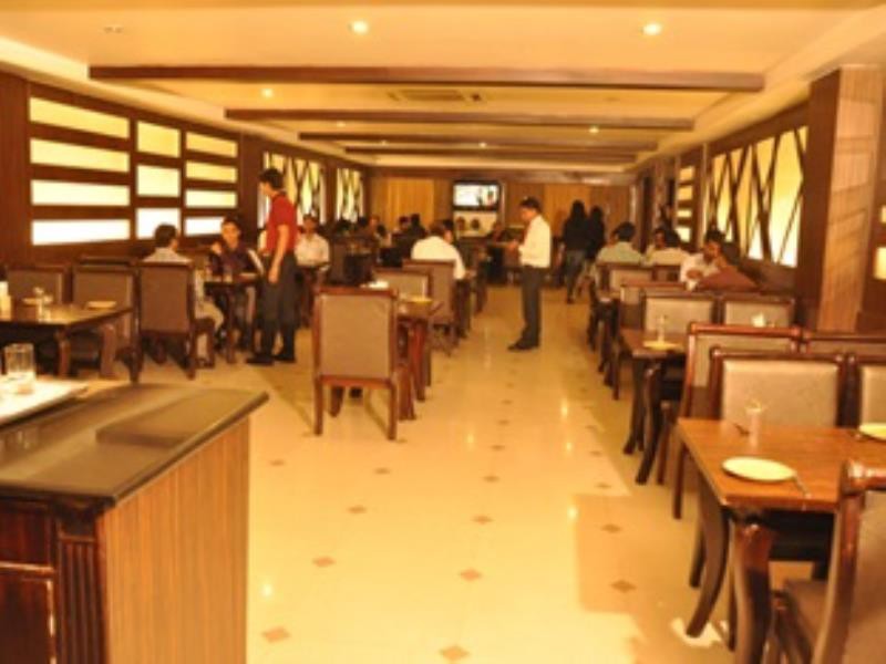 Hotel Sarthak 13/36