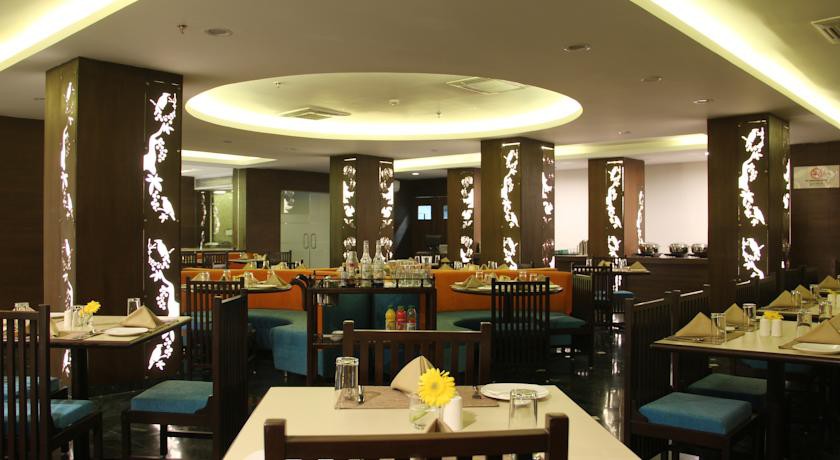 The Oasis Hotel 14/31