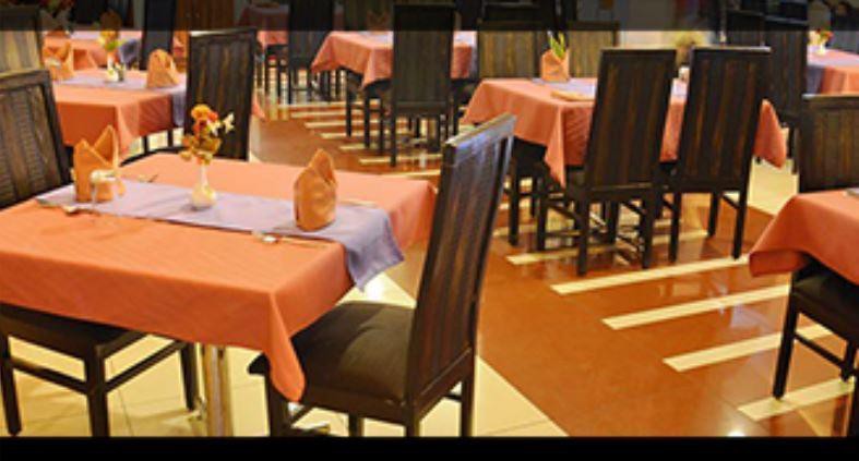 Oyo Rooms Mall Road Cantonment 23/46
