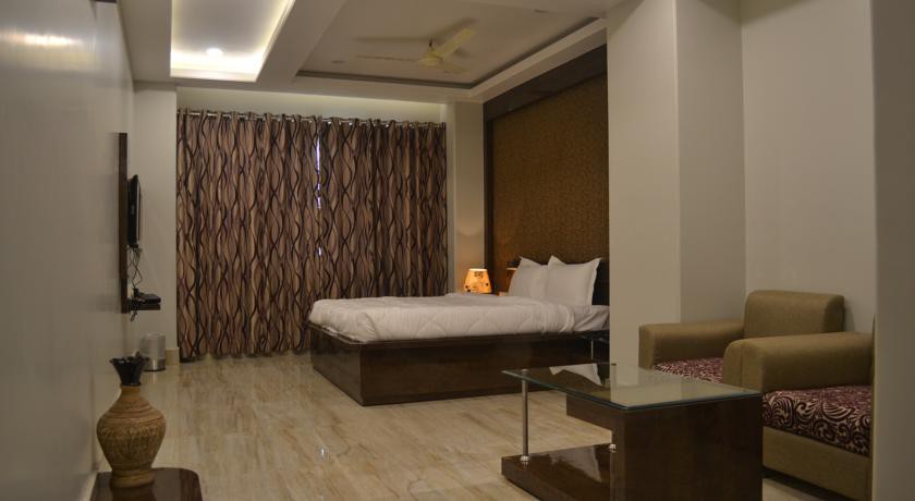Madhuvan Palace 10/33