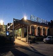 NOVOTEL FONTAINEBLEAU URY 1/51