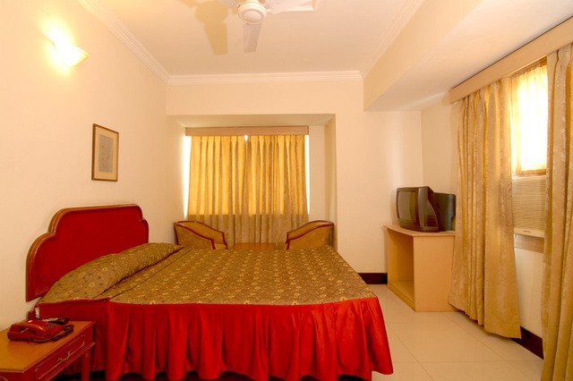 hotel chanakya inn 3/3