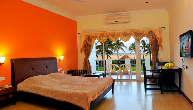 St James Court Beach Resort 4/18
